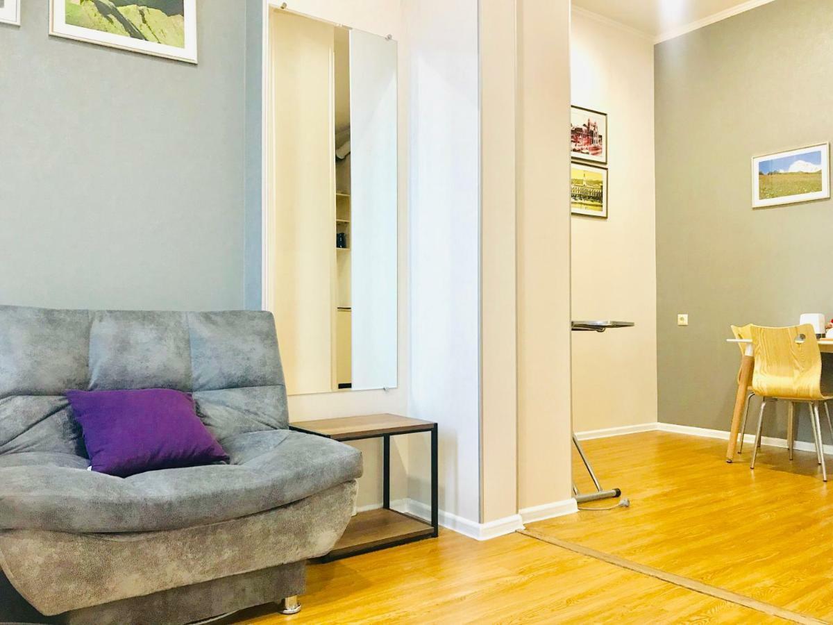 Cozy Konka Apartments Tbilisi Exterior photo